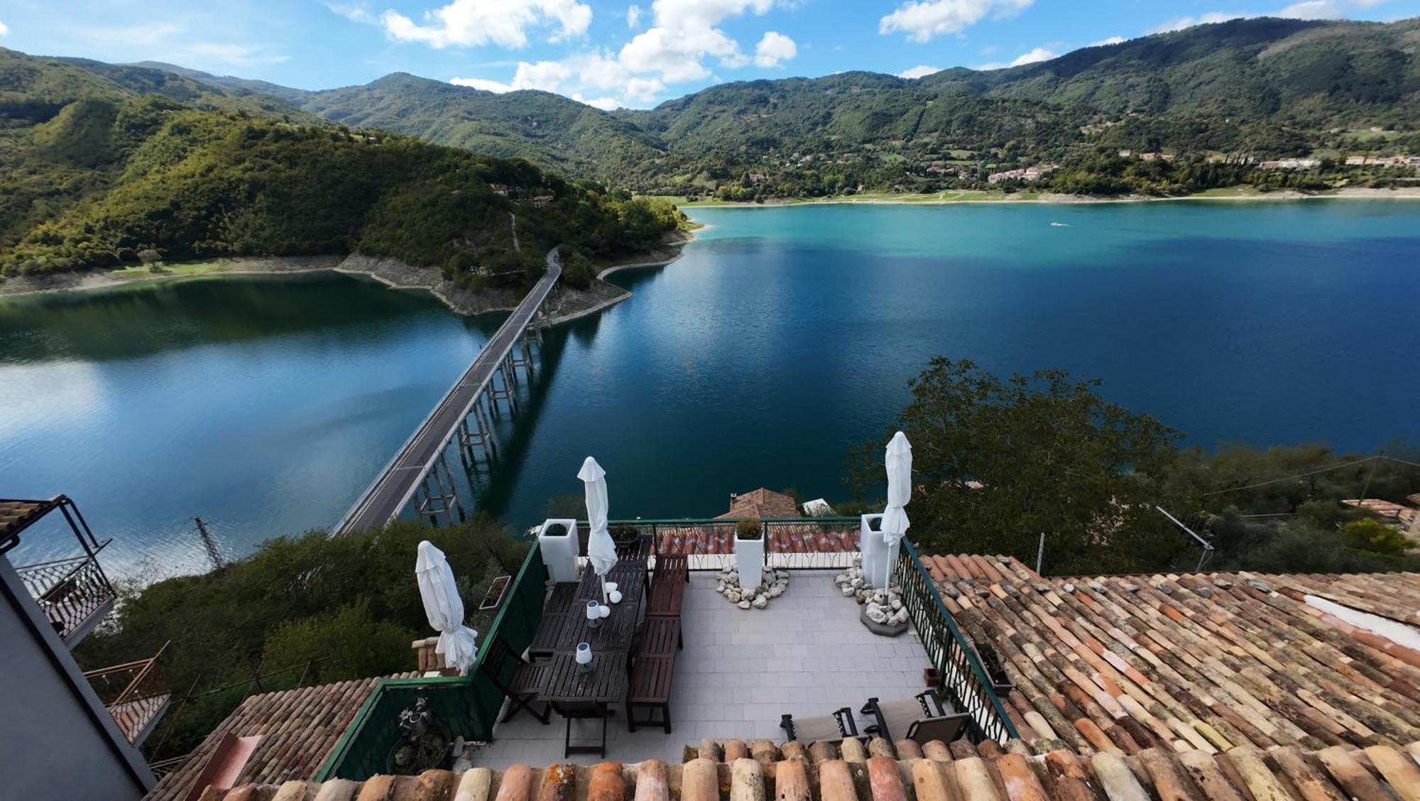 La Terrazza Sul Turano Ferienhaus *